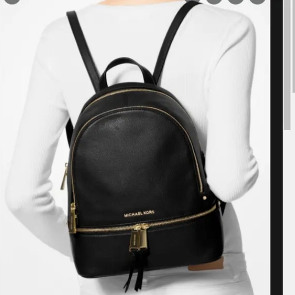 Michael Kors leather backpack - Picture 1 of 10
